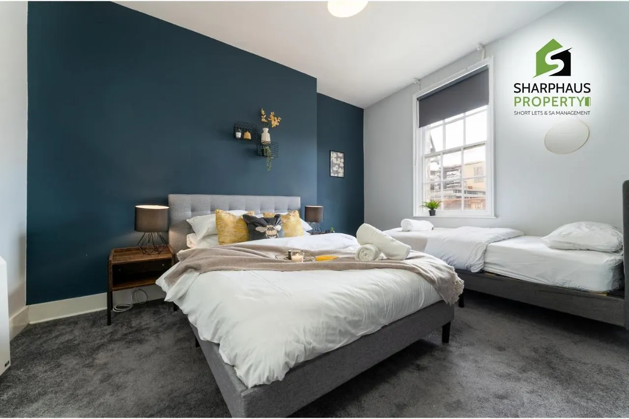 Spacious 3-Bed With Breathtaking Pavilion Views By Sharphaus Short Lets & Serviced Accommodation Management 布赖顿 公寓